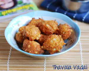 Thavala vadai(8 pcs) with coconut chutney